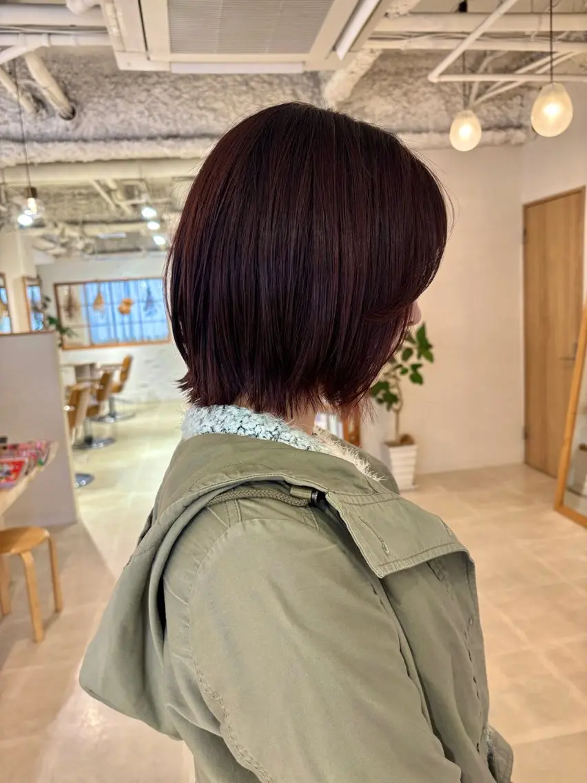 ミディアム カラー ボブレイヤー ボブ レイヤーカット 大西 杏依のヘアスタイル