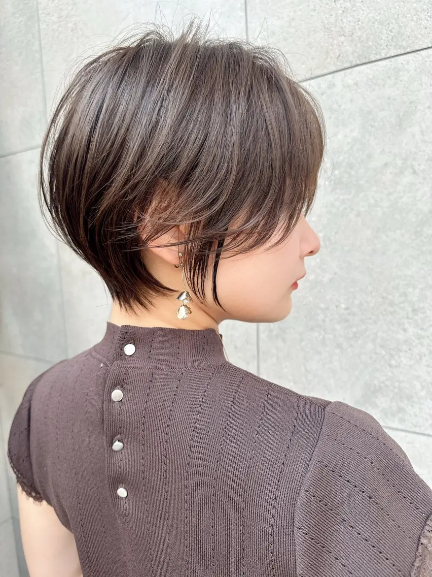 ショート カラー カット 縮毛矯正✨🫧 レイヤー川村利幸のヘアスタイル