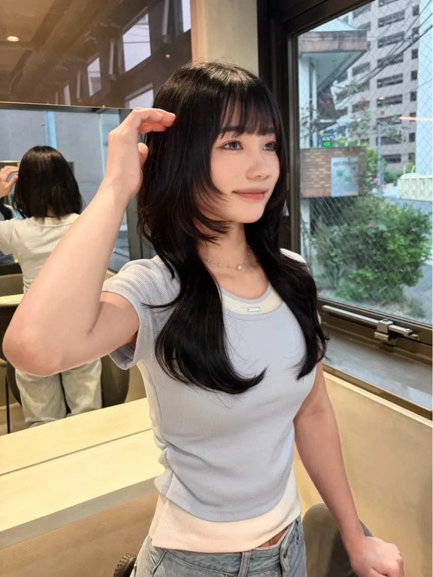 ロング ヘアアレンジ チョコレートブラウン 韓国風カラー 髪質改善 韓国風ヘア カット トリートメント ヘアセット 🍂秋の透明感カラー 🧡縮毛矯正櫻井のヘアスタイル