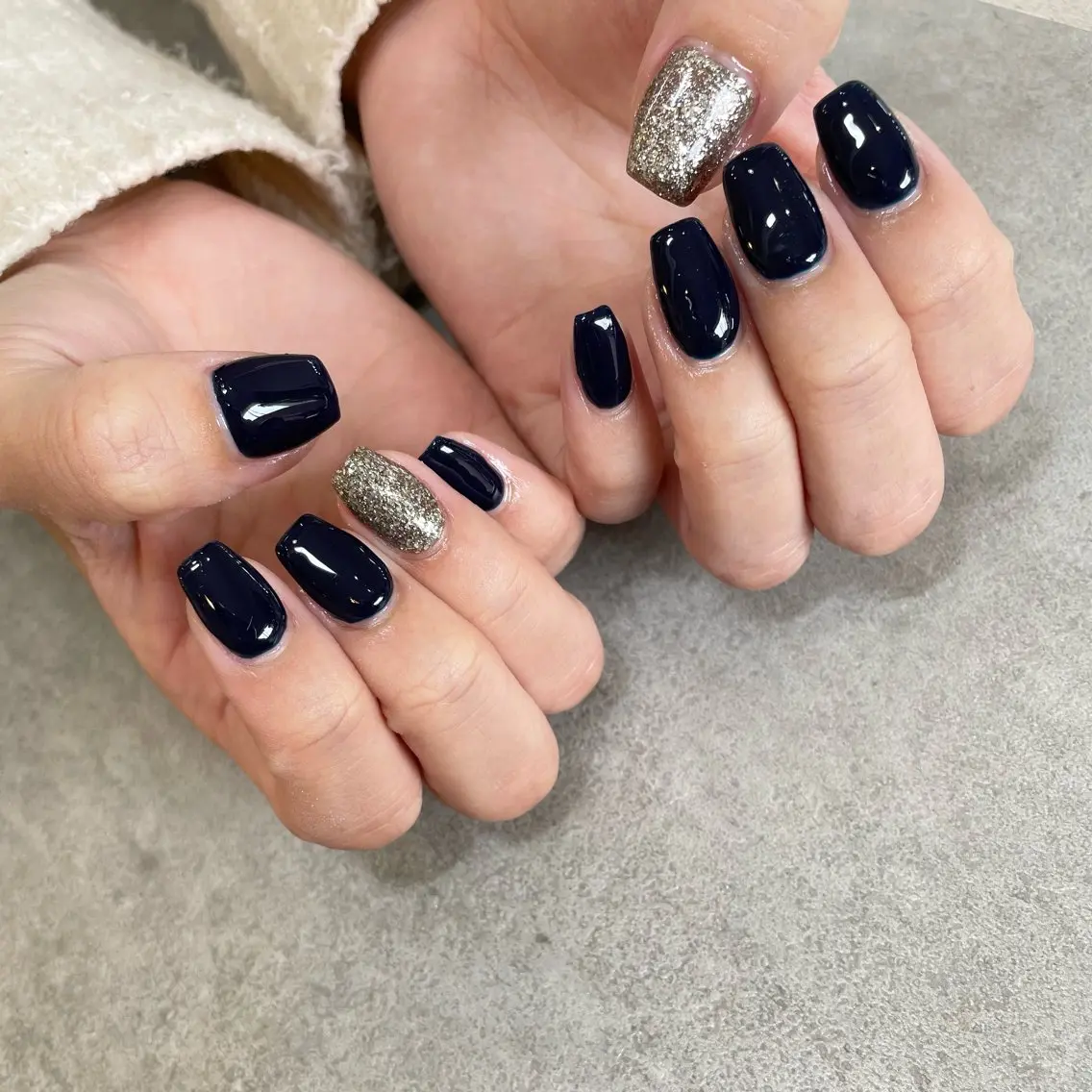 ネイル ネイビー Nail Salon Gummi.のネイルデザイン