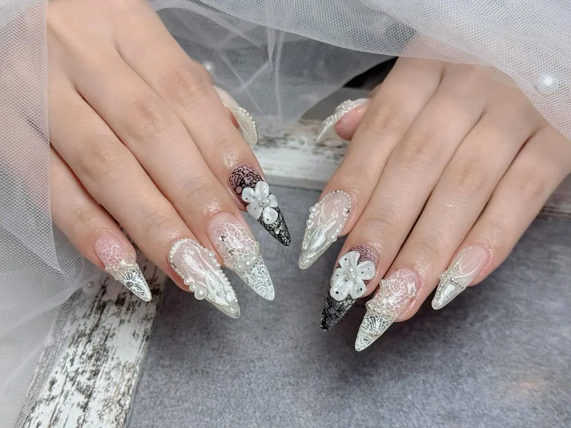 ネイル ハンドネイル Ami Nailのネイルデザイン