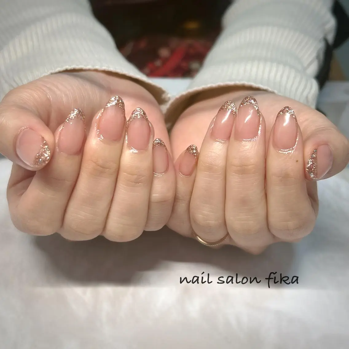 ネイル フレンチネイル ガラスフレンチ nail salon fikaのネイルデザイン