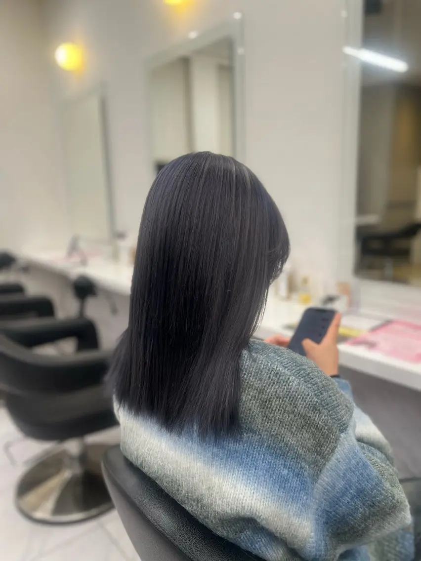 セミロング カラー ヘアアレンジ カット ヘアカラー トリートメント ヘッドスパ ヘアセット 💍透明感×韓流ハイ トーン💍RYUTAのヘアスタイル