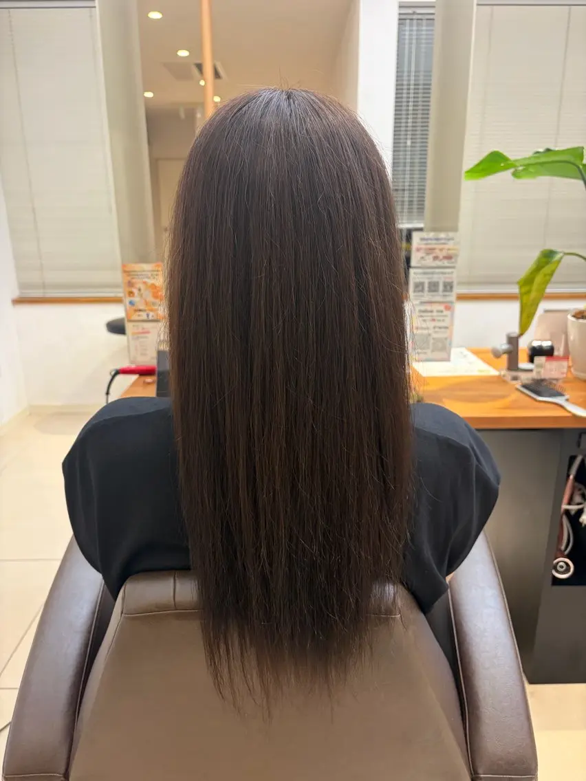 カラー MINDS LINO Ｈｉｎａのヘアスタイル