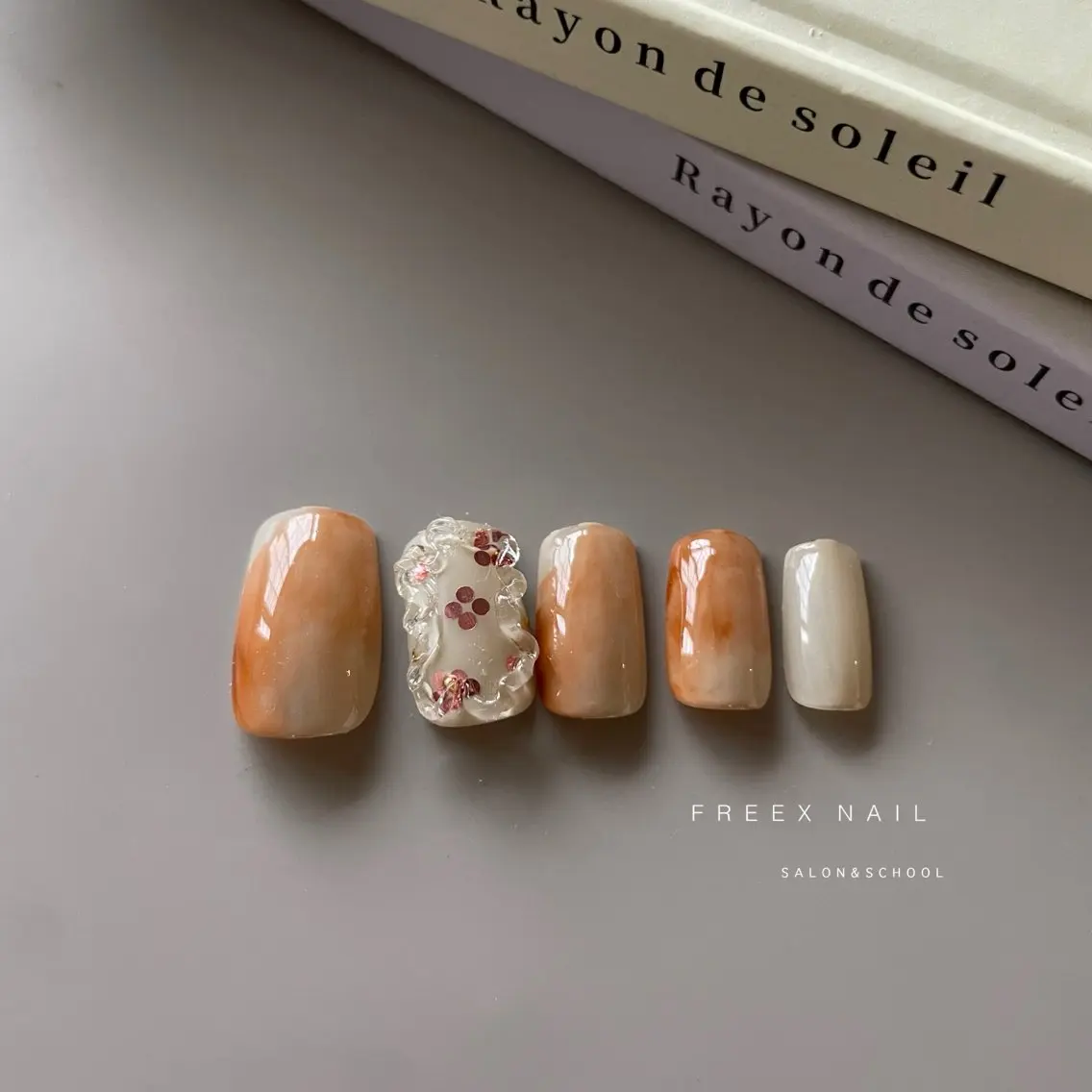 ネイル 大理石ネイル(マーブル) 春ネイル ハンドネイル ハンドケア freex nail /ニュアンス/個性派のネイルデザイン