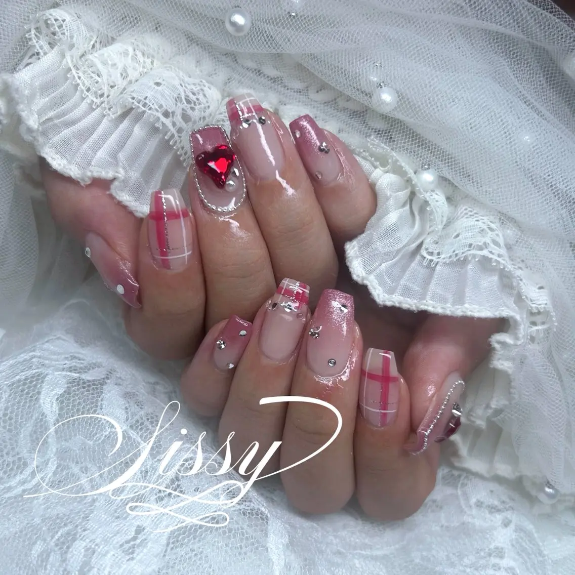 ネイル sissy suzukaのネイルデザイン