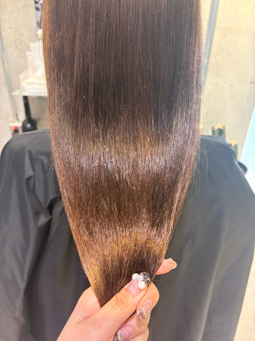 ロング 縮毛矯正 韓国ヘアー🇰🇷 MIWAのヘアスタイル