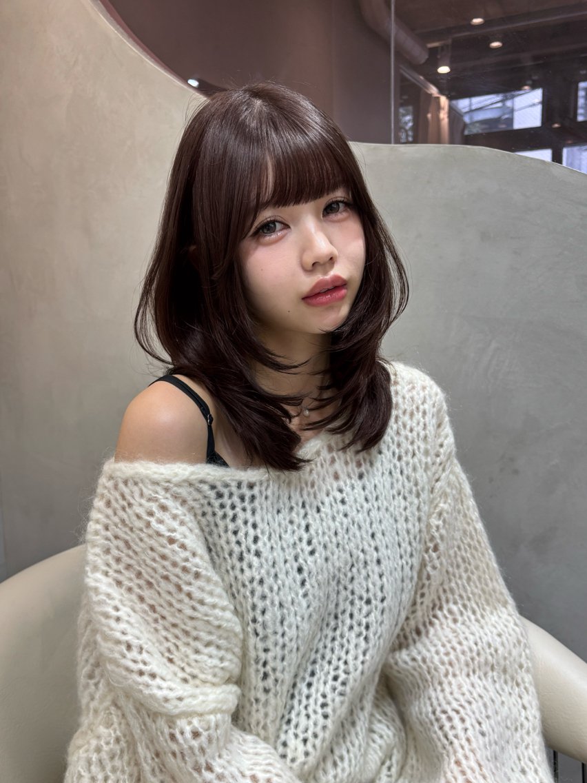 ミディアム ミディアムレイヤー レイヤーカット 大宮ミディアムレイヤ 🌙會澤華央理のヘアスタイル
