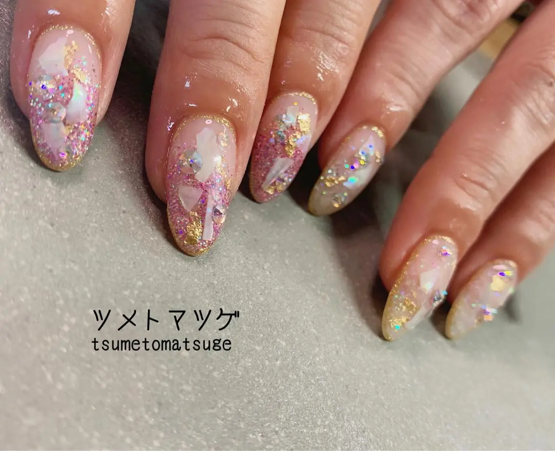 セミロング ネイル アートネイル ハンドネイル ツメトマツゲ .のネイルデザイン