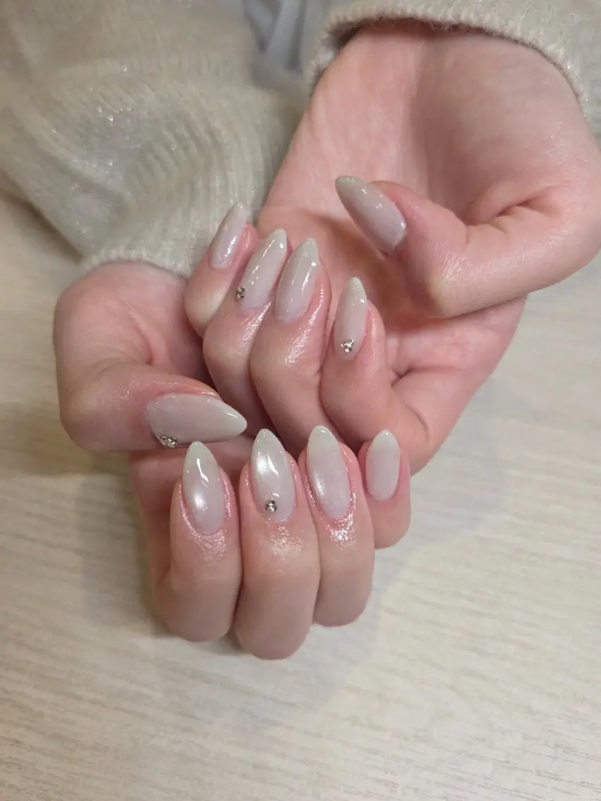 ネイル ハンドネイル 関口 友菜のヘアスタイル