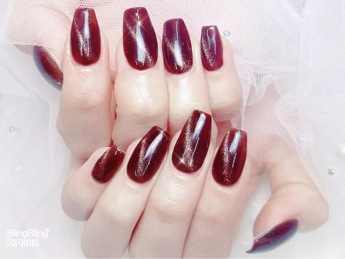 ネイル オーロラネイル チークネイル 長さ出し フットネイル フレンチネイル ハンドネイル NaNa nailのネイルデザイン