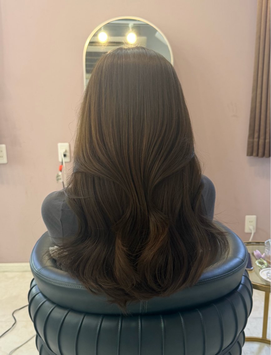 カラー ベージュカラー オリーブベージュ ヘアカラー che'rie MIKUのヘアスタイル