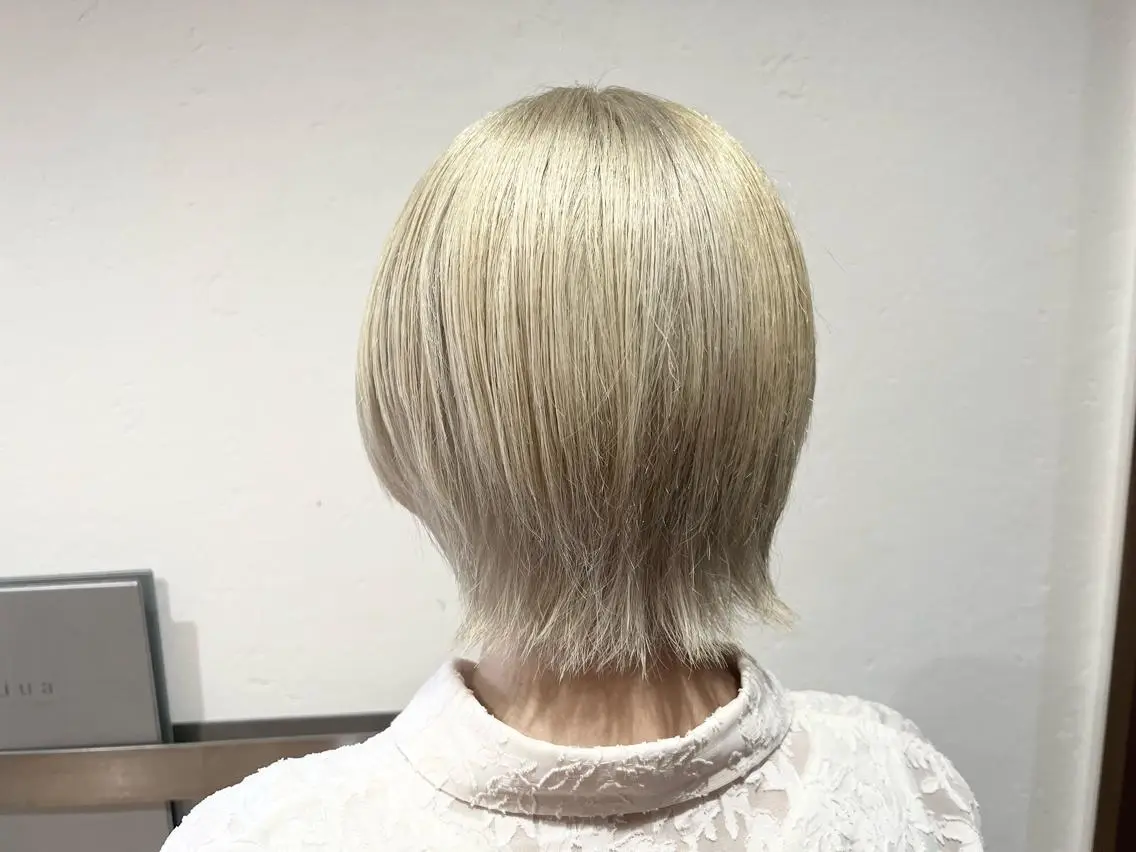 ショート カラー 蓮見友里 PiSTA／portのヘアスタイル