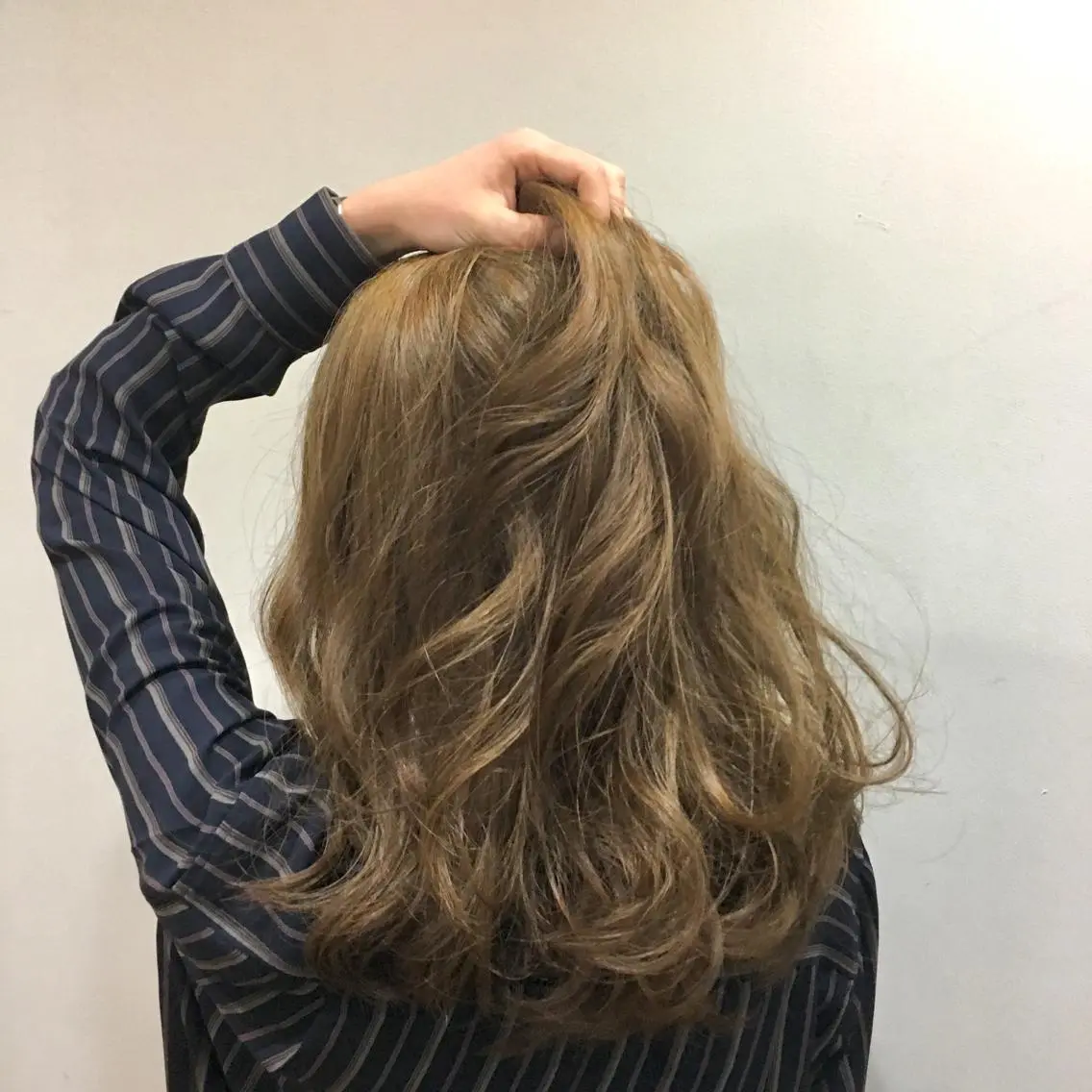 セミロング カラー パーマ メンズスタイル ly本厚木のヘアスタイル