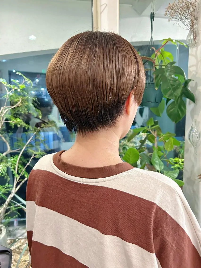 ショート ハンサムショート ショートヘア 谷澤 朋佳のヘアスタイル
