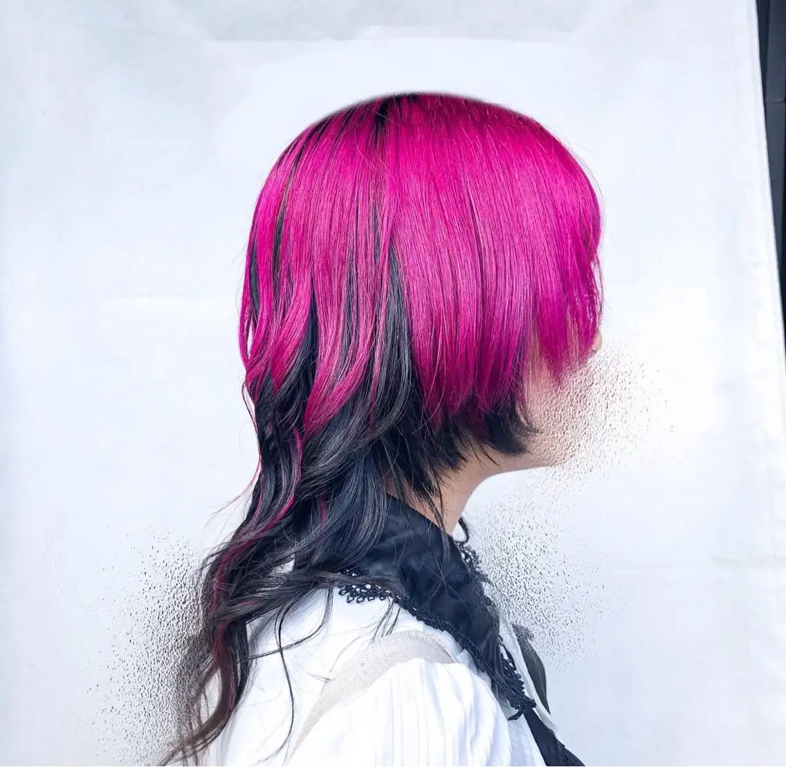 ミディアム カラー lore umeのヘアスタイル