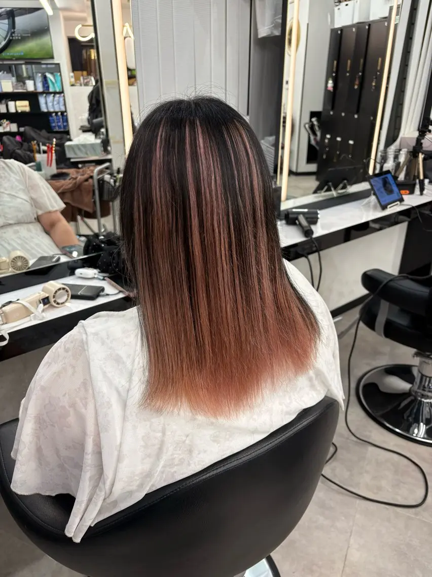 ミディアム カラー ZYNX わかなのヘアスタイル