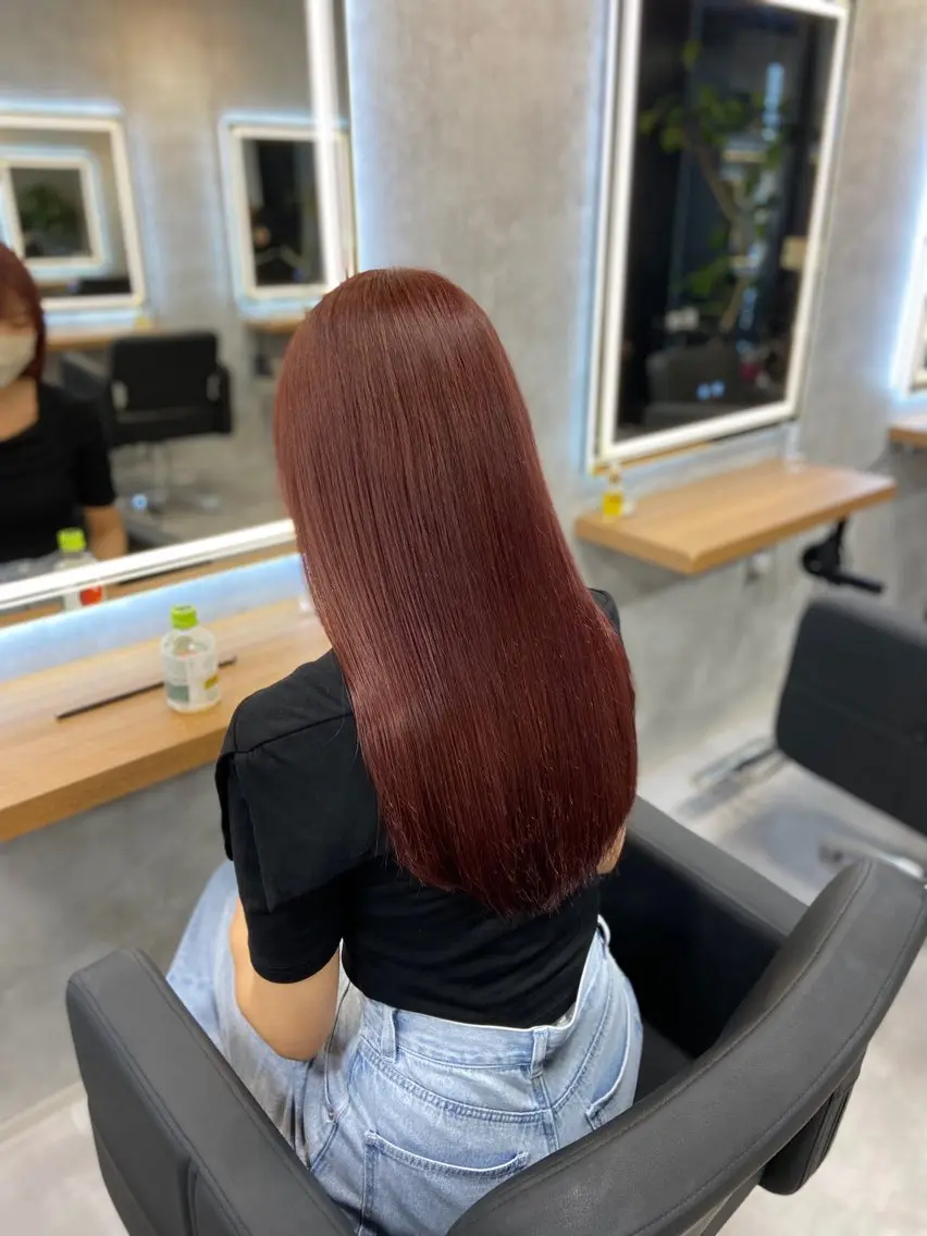 ロング カラー ヘアアレンジ ヘアカラー トリートメント ヘアセット レイヤー×透明感カラ ーHAYATOのヘアスタイル