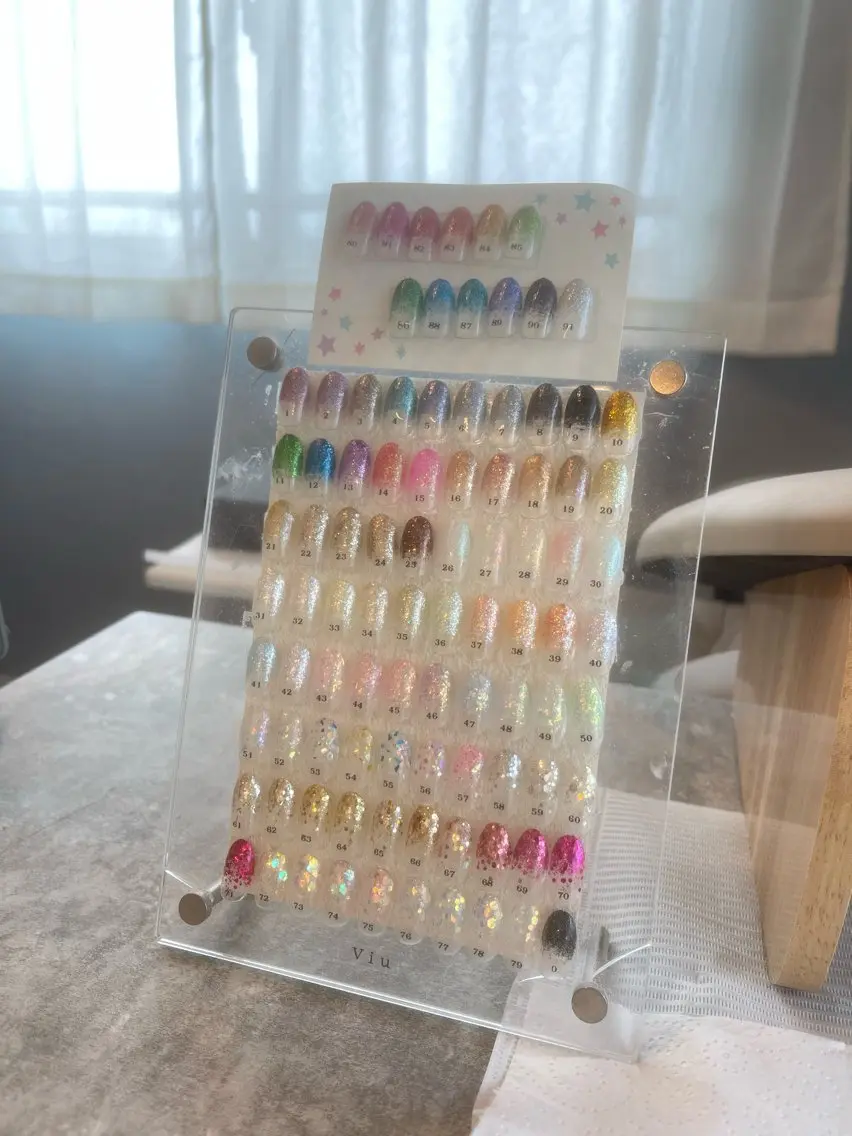 ネイル ラメ(グリッター) ワンカラーネイル ハンドネイル Viu nail salonのネイルデザイン