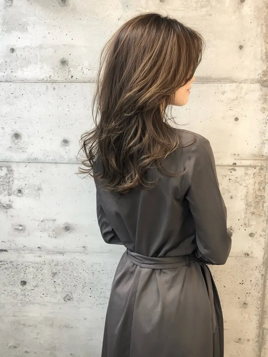 ミディアム カラー ヘアカラー トリートメント 池袋/カラー特化🎨 ロング料金なし🩵のヘアスタイル