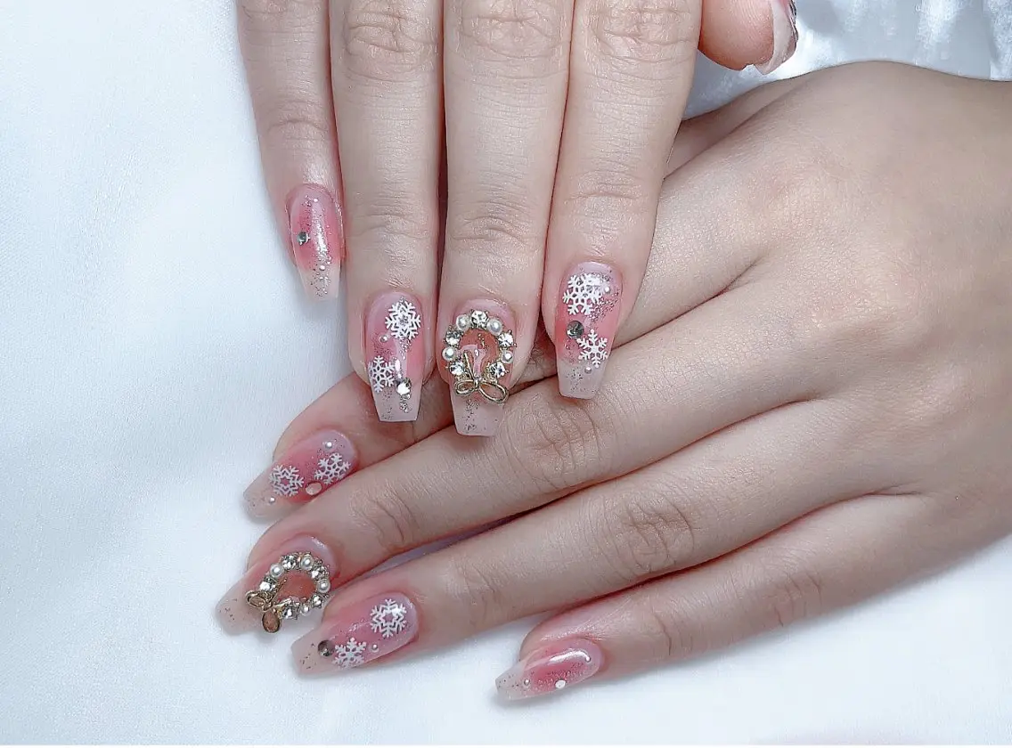 ネイル ハンドネイル M🌷nail 長さだし専門店のネイルデザイン