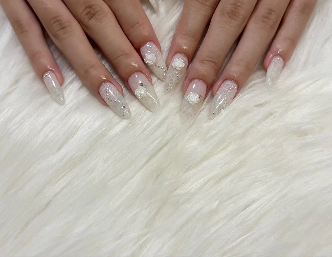 ネイル nailsalon R.のネイルデザイン