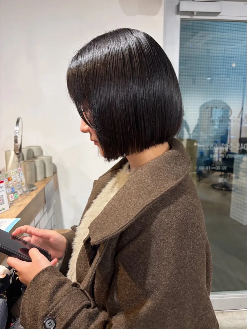 ミディアム カラー 切りっぱなしボブ ボブ カット ヘアカラー トリートメント 無料モデル募集/韓国 ヘア/ボブ/Rinのヘアスタイル
