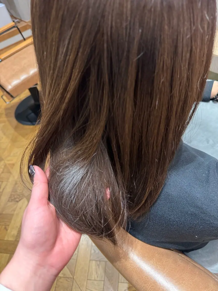 カラー ブリーチ 透明感カラー ハイライトカラー ヘアカラー SUZUNE 🐣カットモデルのヘアスタイル