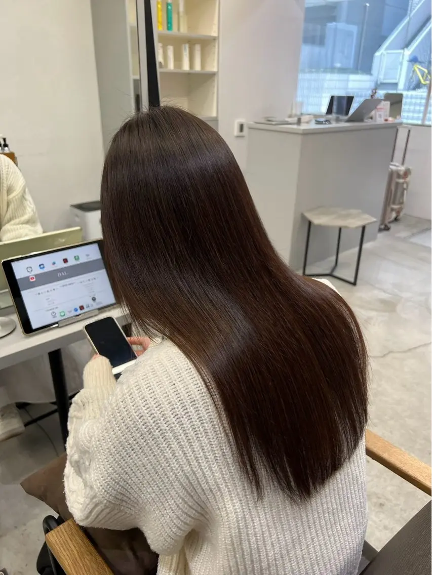 ロング パーマ 髪質改善 レイヤーカット 縮毛矯正 トリートメント 酸性ストレート 縮毛矯正 🍒モテ暖色カラー × うる艶✧ ゆなのヘアスタイル