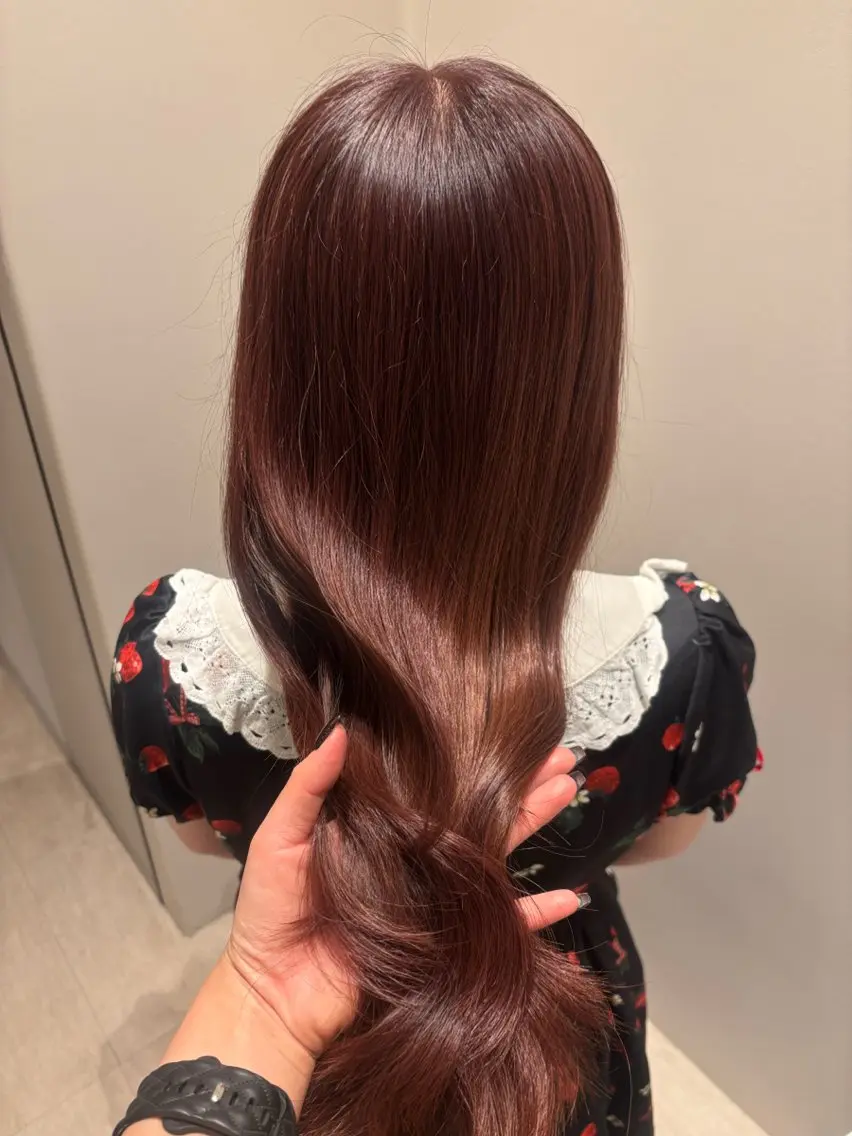 セミロング カラー カット ヘアカラー トリートメント 髪質改善カラー ベージュ🤎YUMEのヘアスタイル
