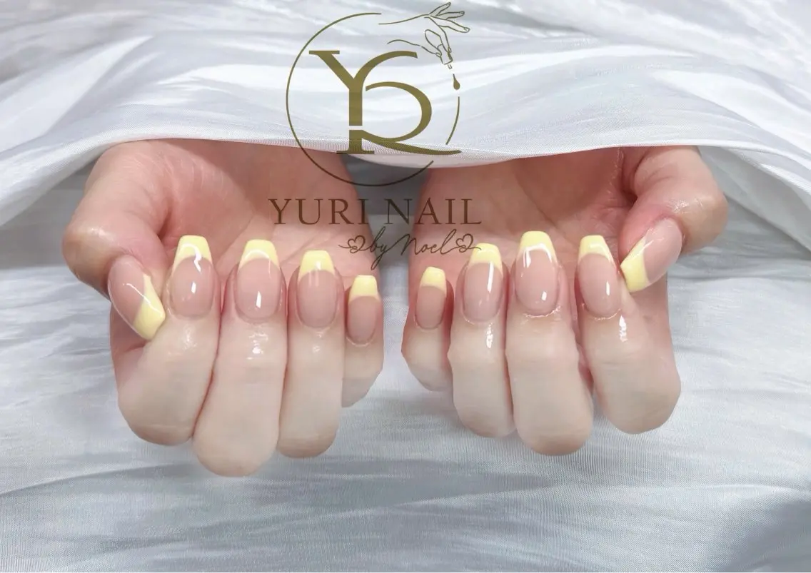 ネイル ハンドネイル フットネイル ハンドケア YURI Nail NARITAのネイルデザイン