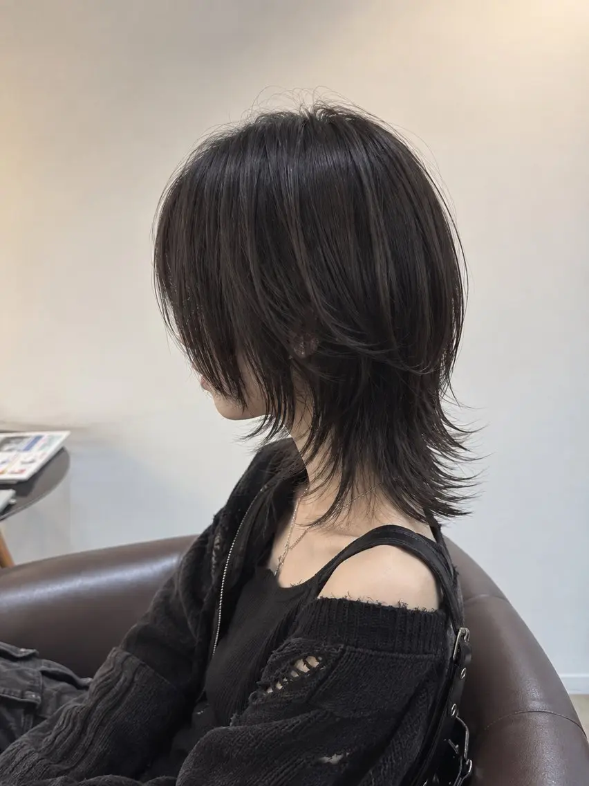 【女性限定】レディースカットモデル✂️先輩スタイリストのチェック付きの写真