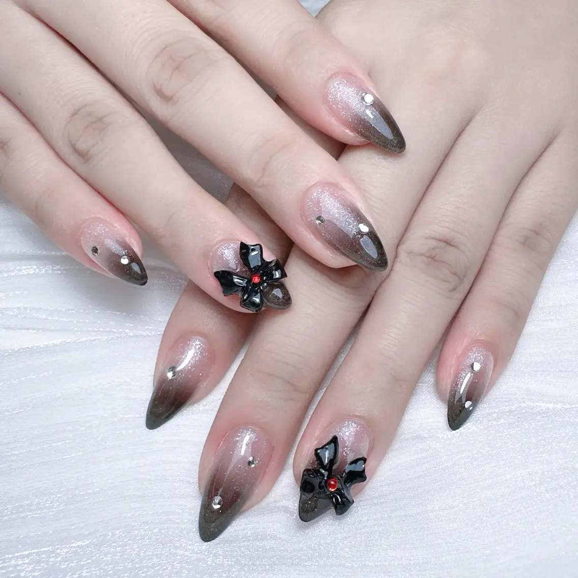 ネイル ハンドネイル 🎀M nails✨ ビューティーのネイルデザイン