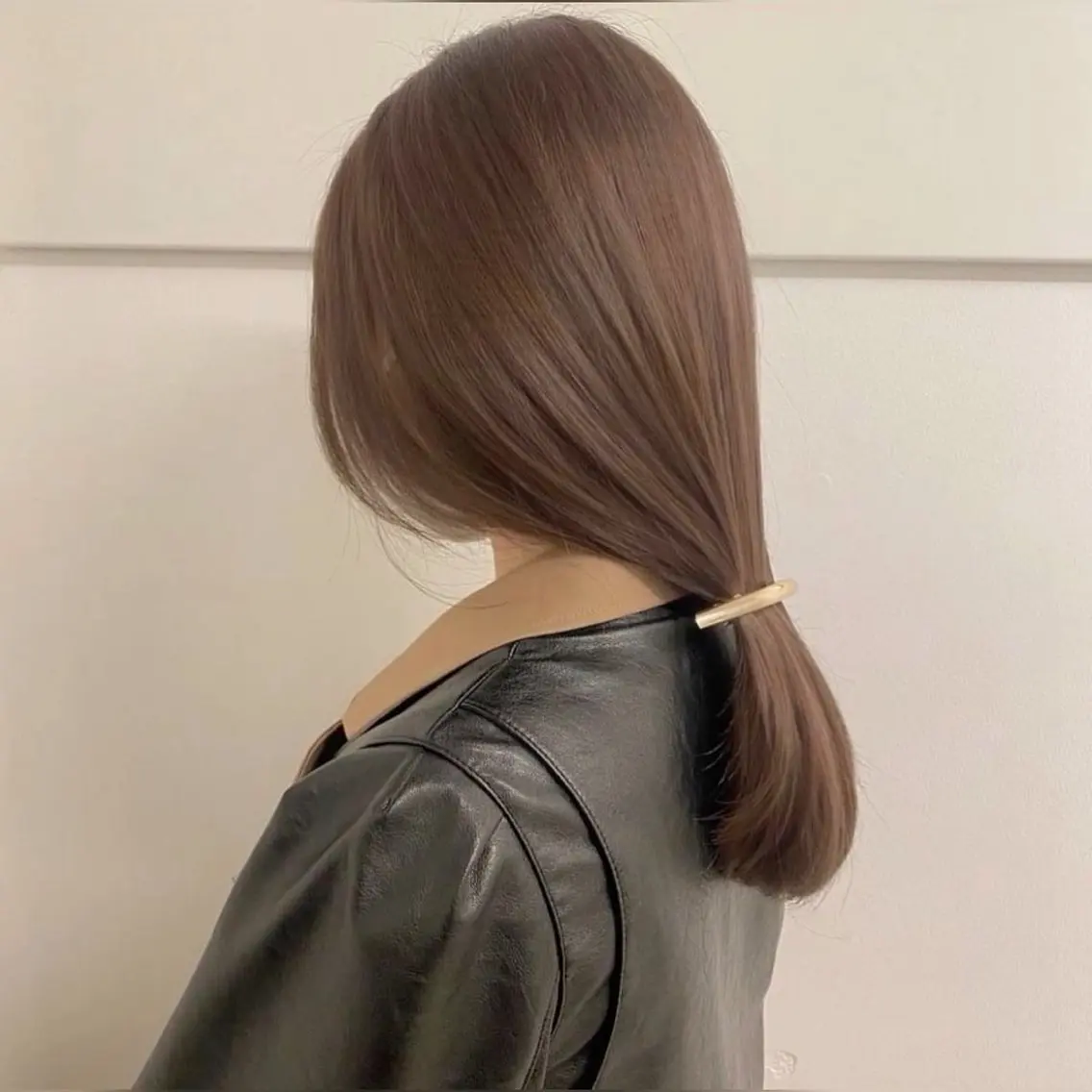 ロング カラー ベージュカラー ブリーチ 透明感カラー ダブルカラー ブリーチなしカラー 似合わせカット× 顔周りカットるな🌛のヘアスタイル