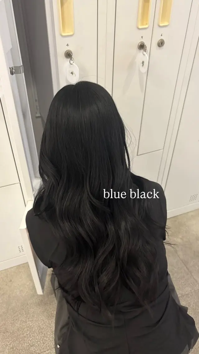 ロング カラー 黒髪 ブルーカラー ブルーブラック 透明感カラー チョコカラー🤎 韓国風/MIHOのヘアスタイル