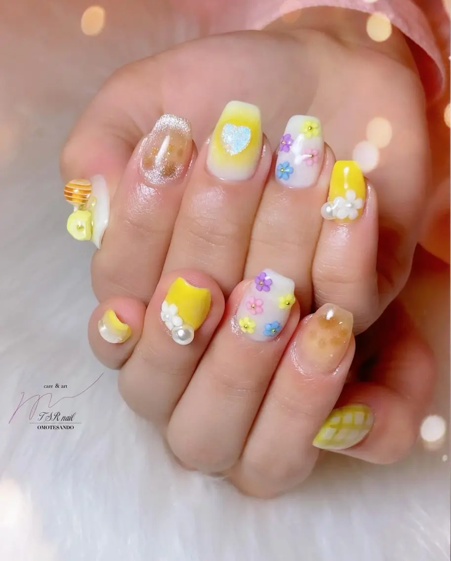 ネイル 春ネイル 黄色 ハンドネイル ハンドケア 爪咲 りり花のネイルデザイン