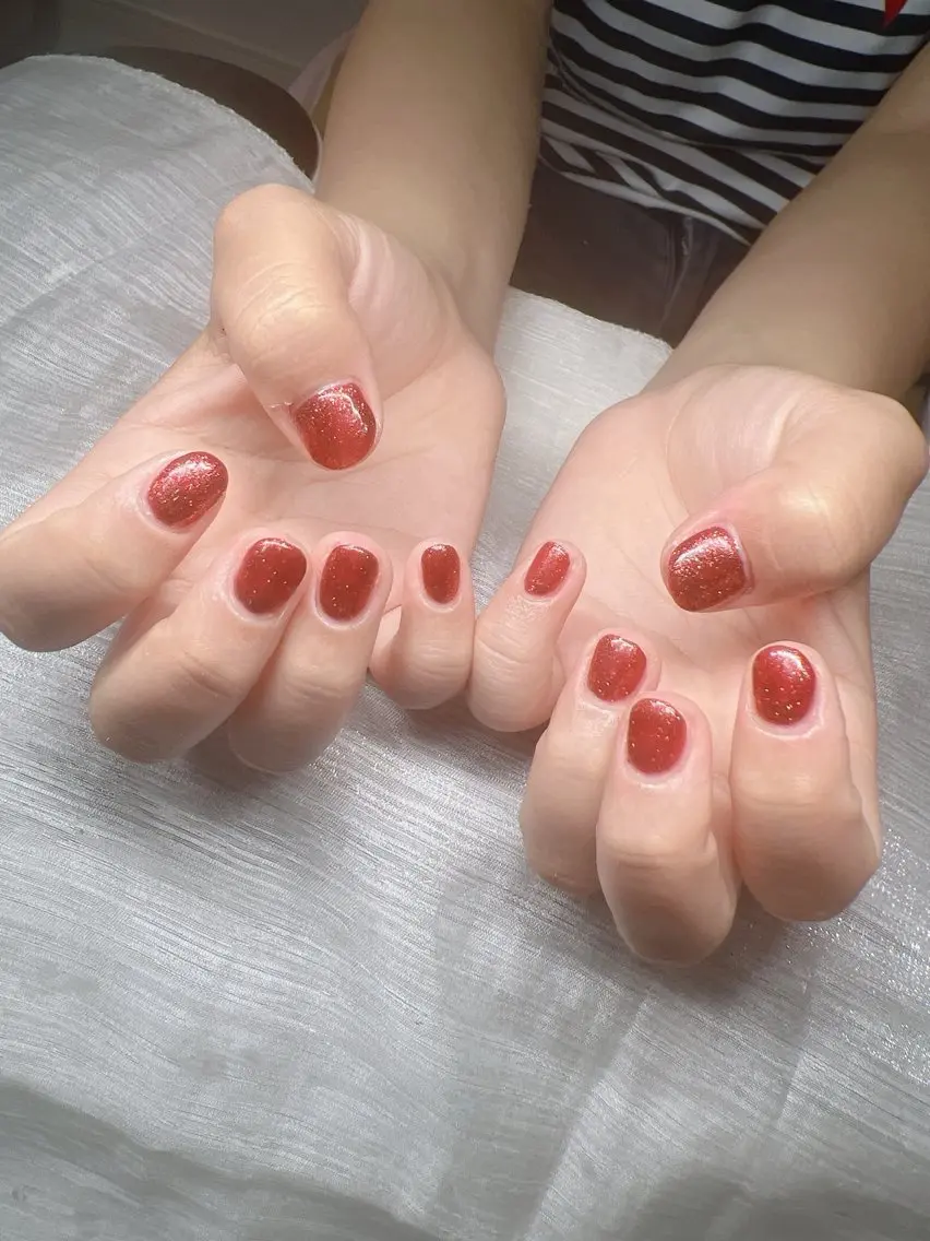 ネイル 長さ出し グラデーション 卒業式 キラキラネイル マグネットネイル ハンドネイル Lee Nailsのネイルデザイン