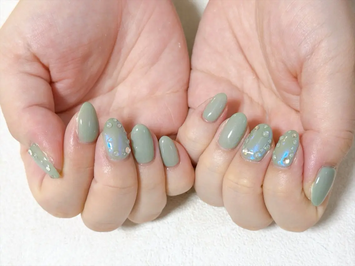 ネイル オーロラネイル フットネイル フレンチネイル ジェルネイル マグネットネイル ハンドネイル mogunail &blowのネイルデザイン