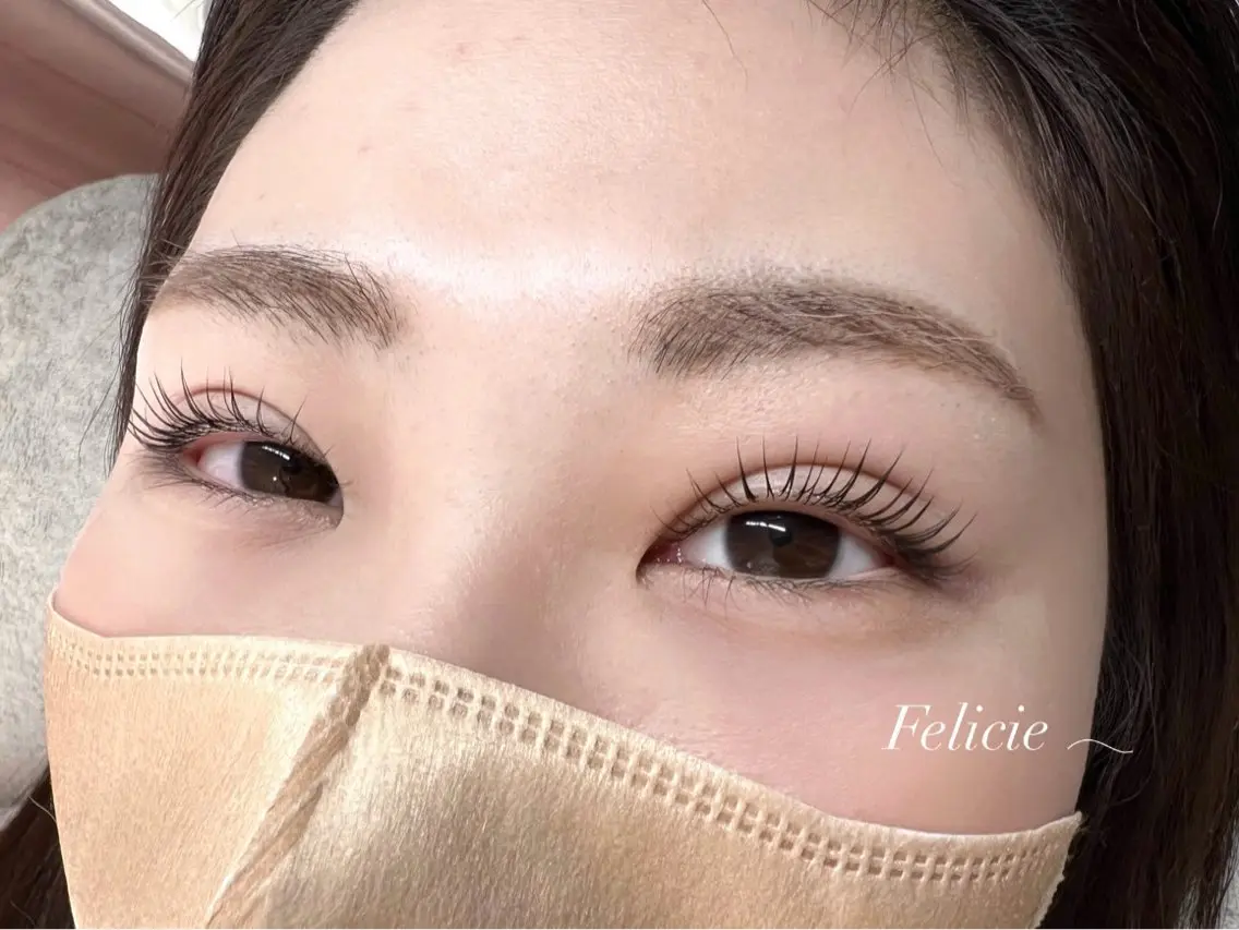 マツエク・マツパ バインドロック フラットラッシュ パリジェンヌラッシュリフト 一重×まつ毛パーマ マツパ Felicie＊ Sayakaのマツエク・マツパデザイン