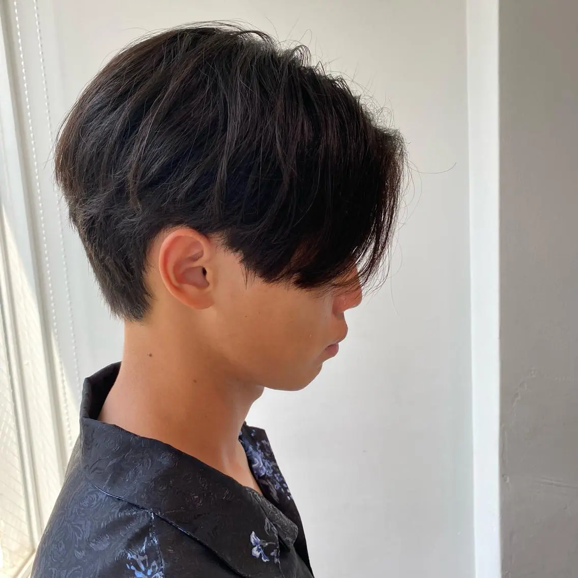 ショート パーマ メンズ センターパート特化 井上健太のヘアスタイル