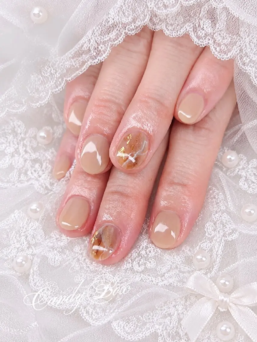 ネイル ニュアンスネイル ハンドネイル Candy  Box のネイルデザイン