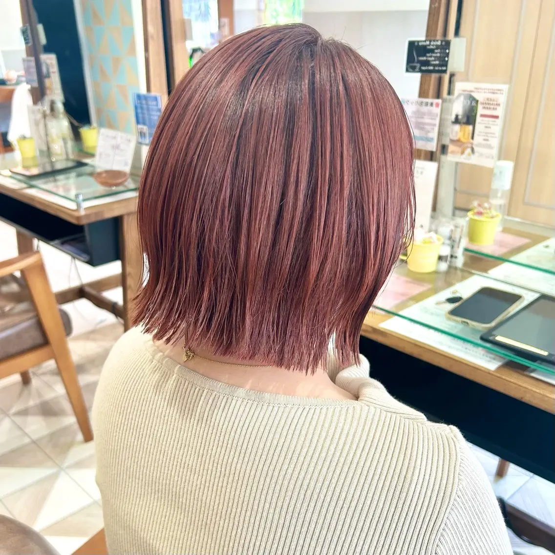 ミディアム カラー ヘアアレンジ カット ヘアカラー 吉水 彩乃 /ボブ/艶感カラーのヘアスタイル