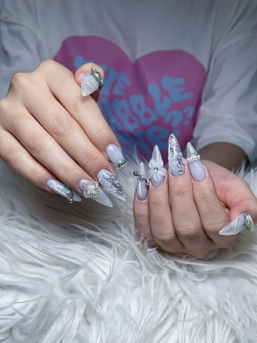ネイル アートネイル ジェルネイル グラデーション マグネットネイル ニュアンスネイル ハンドネイル Ryu nail studioのネイルデザイン