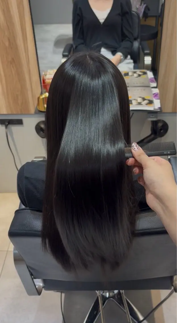 ロング 縮毛矯正 トリートメント ioe 堤 優衣 /カラー/髪質改善のヘアスタイル