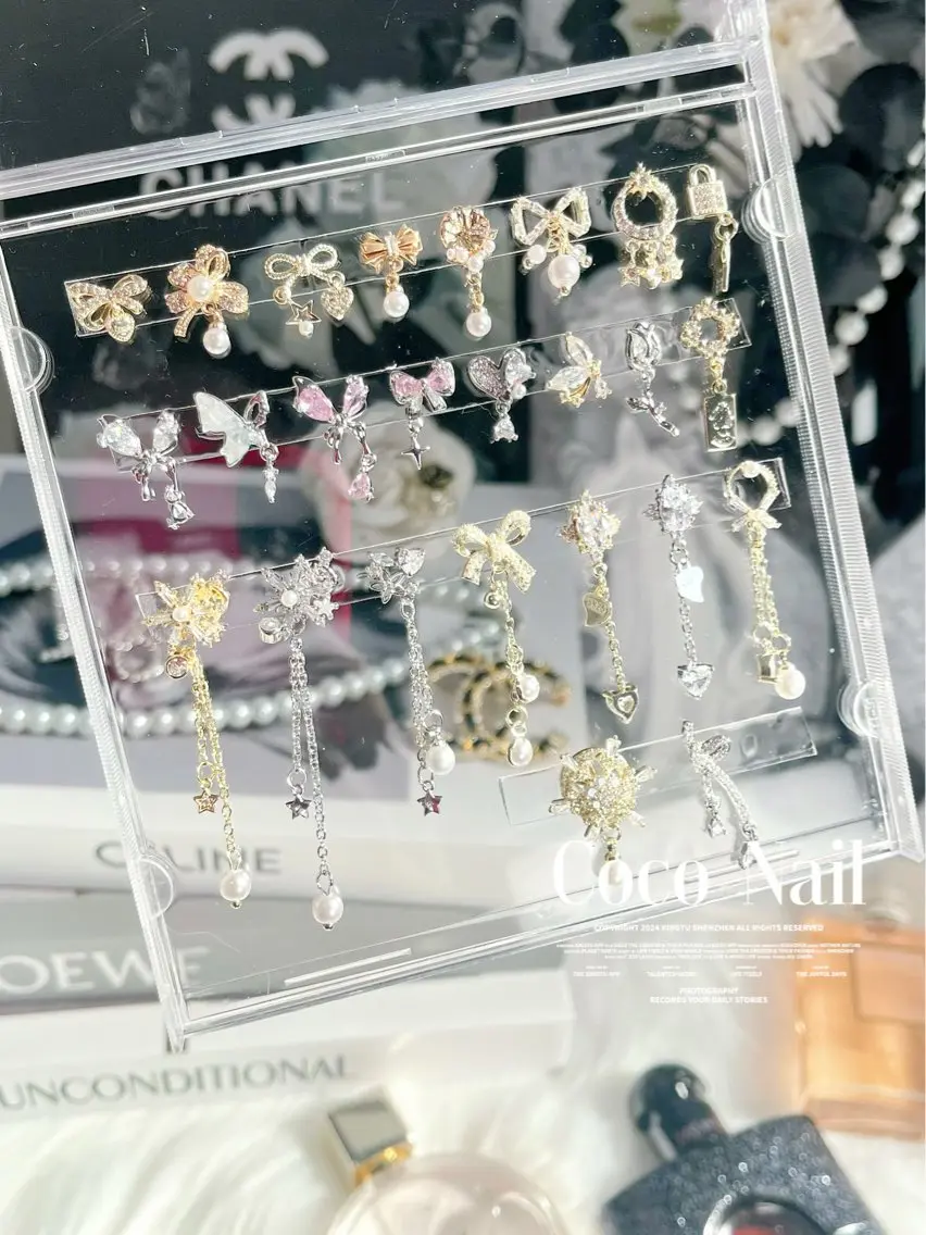 ネイル ストーンネイル Nail Studio 331のネイルデザイン