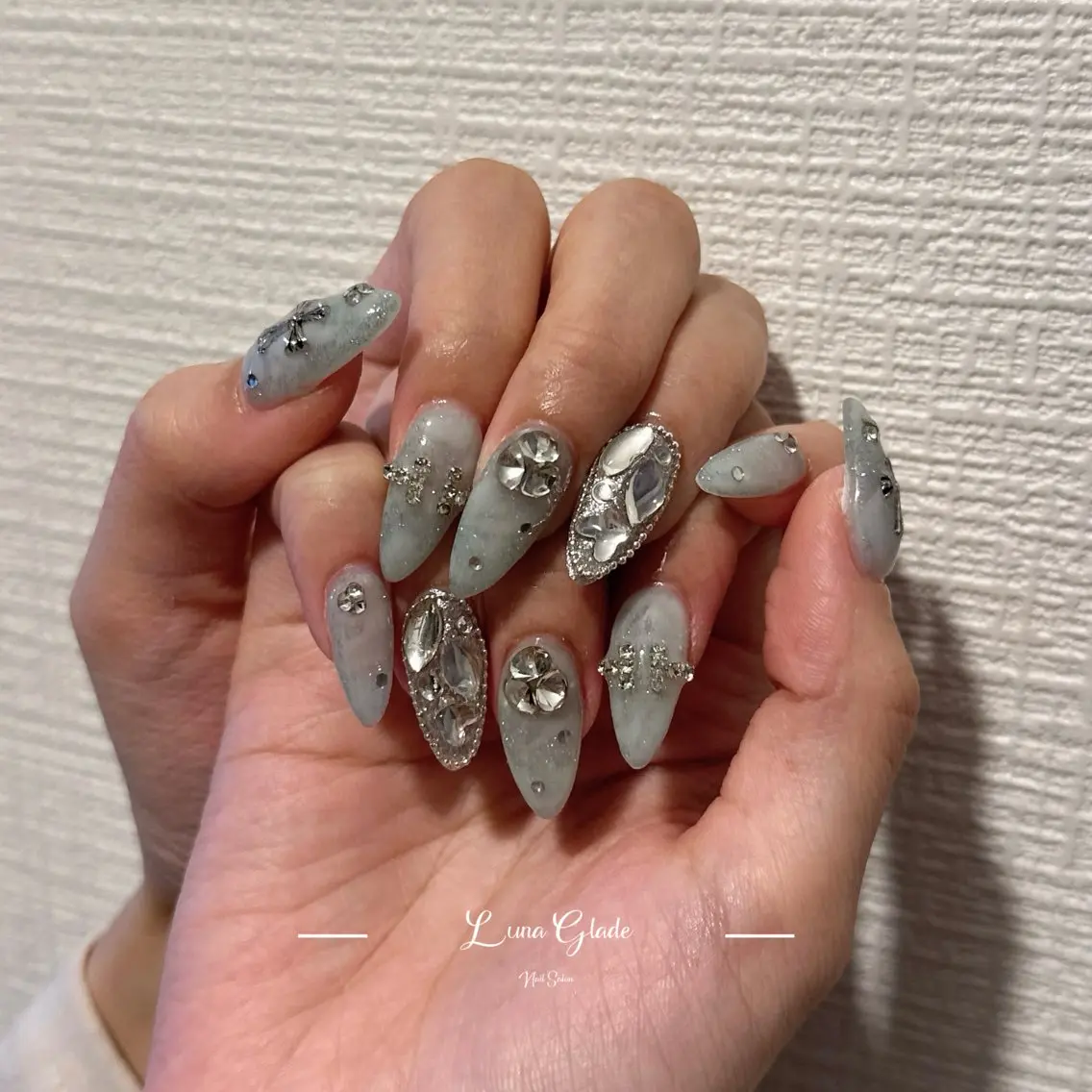 ネイル ハンドネイル Luna Gladeのネイルデザイン