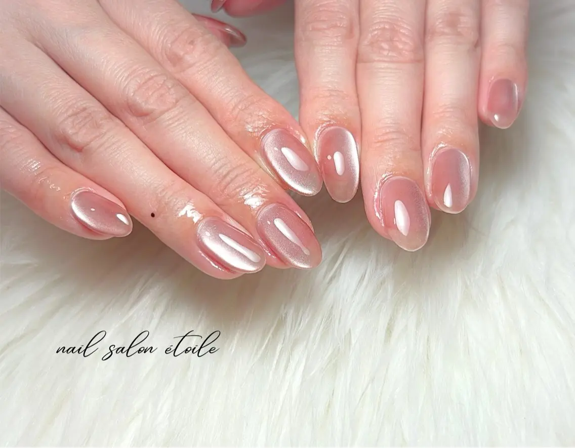 ネイル 氷ネイル・うるうるネイル マグネットネイル マグネットワンカラー ワンカラーネイル ピンク ハンドネイル nail salon étoileのネイルデザイン