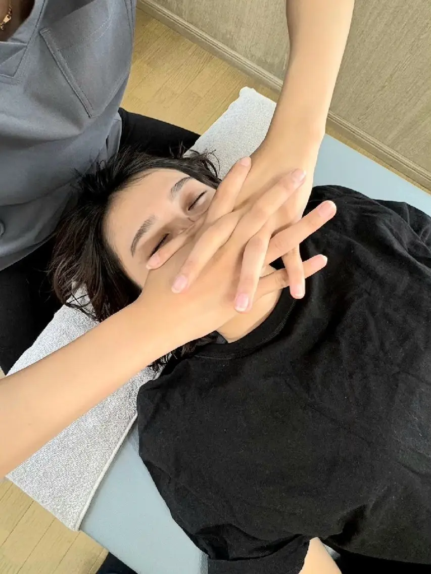 小顔矯正&ヘッドスパの写真