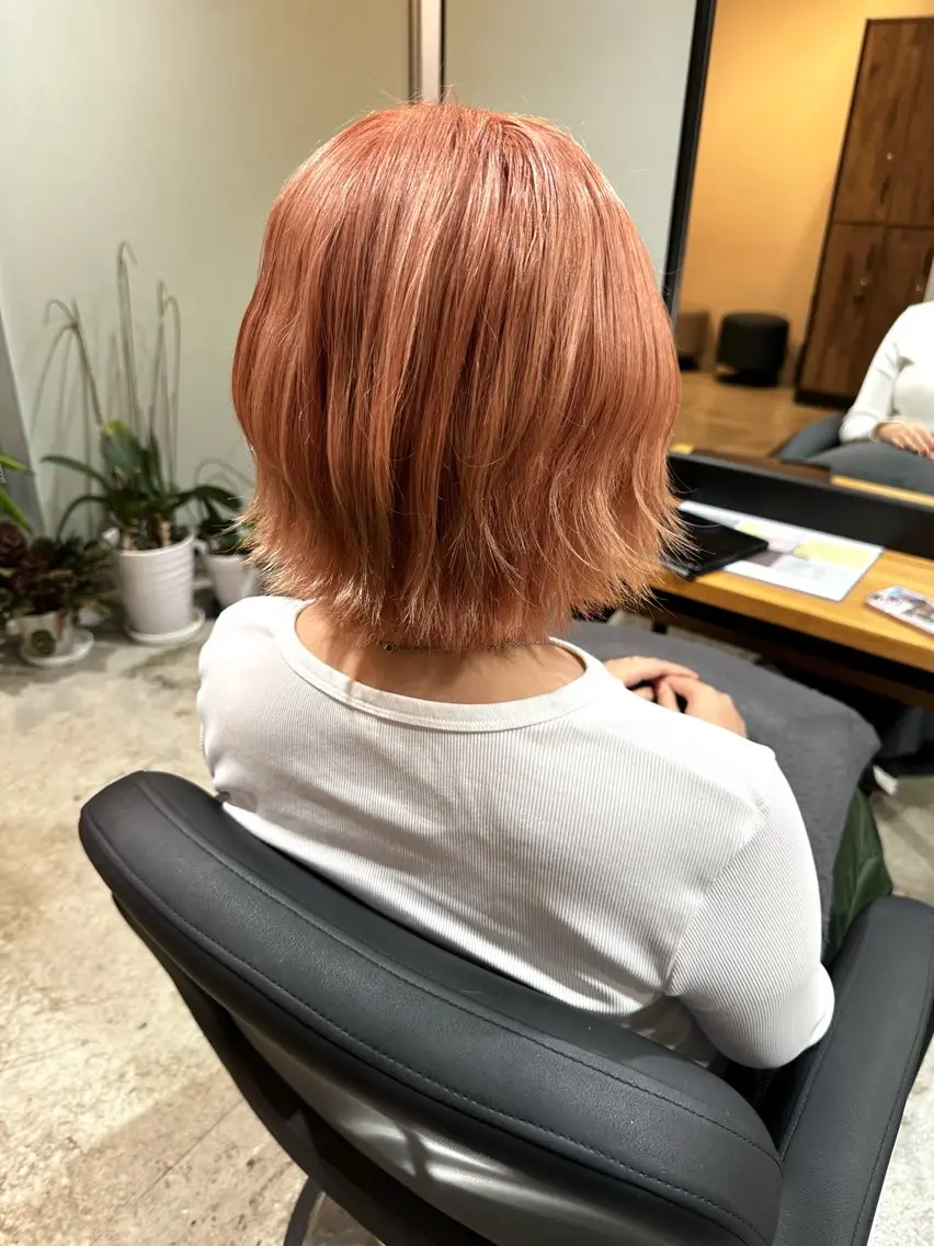 ショート カラー カット ヘアカラー トリートメント ✨髪質改善/ハイトー ン/艶髪高山のヘアスタイル