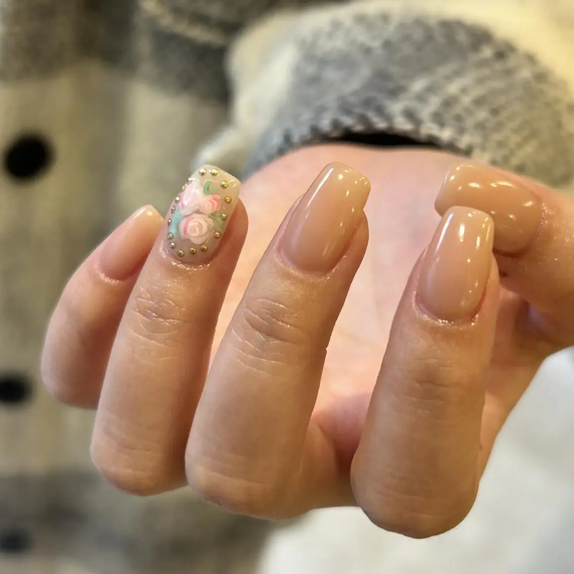 ネイル オーロラネイル ジェルネイル 氷ネイル・うるうるネイル 韓国ネイル ミラーネイル ハンドネイル nails TOKYOのネイルデザイン